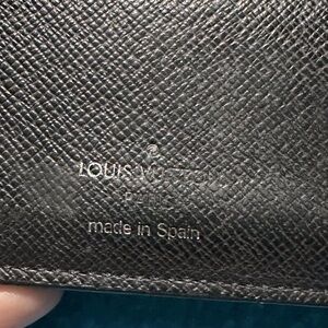 Louis Vuitton Black Leather Men’s wallet